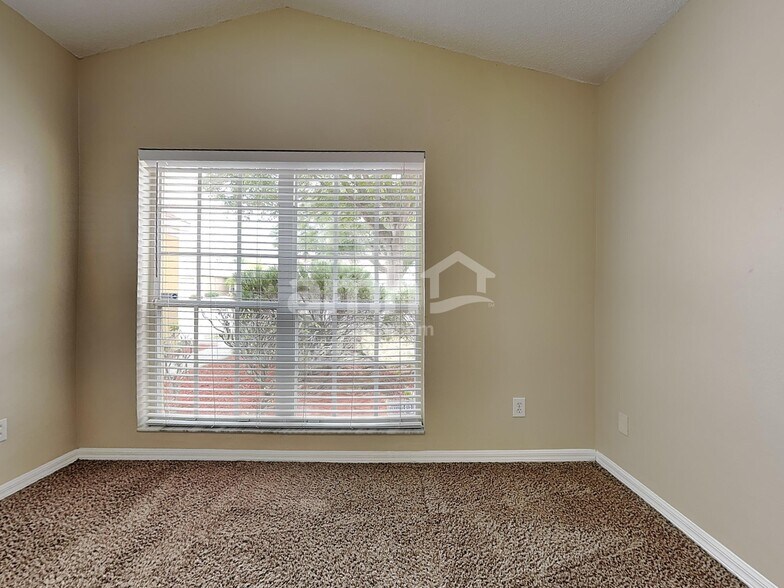 Building Photo - 10625 Cami Ct