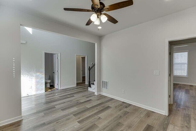 Building Photo - 3477 N Berkeley Lake Rd NW