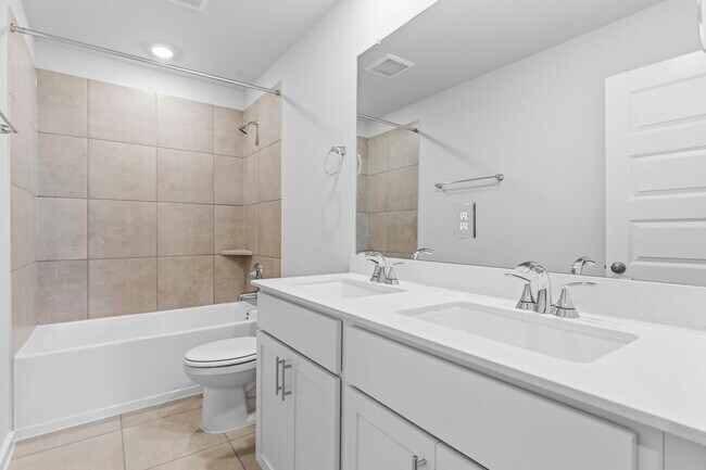 Building Photo - 5403 Kingdom Heights Blvd