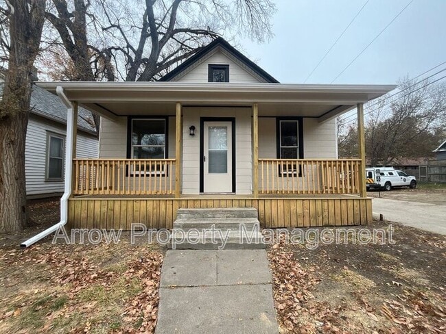 Primary Photo - 918 S 10th St