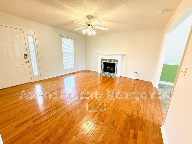 Building Photo - 10156 Baker Boy Dr