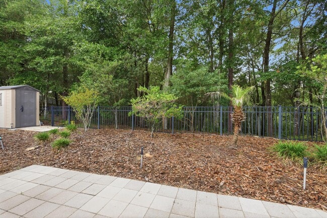Building Photo - 740 Preakness Cir