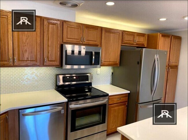 Building Photo - 2 bedroom in Brookline MA 02446