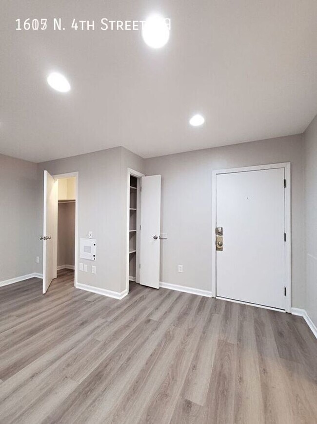 Building Photo - 1615 N 4th St