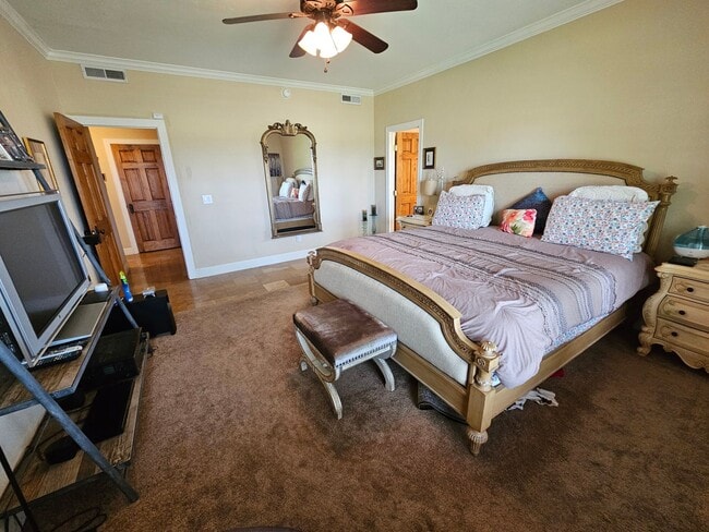 Building Photo - 311 Desert Sun Ct