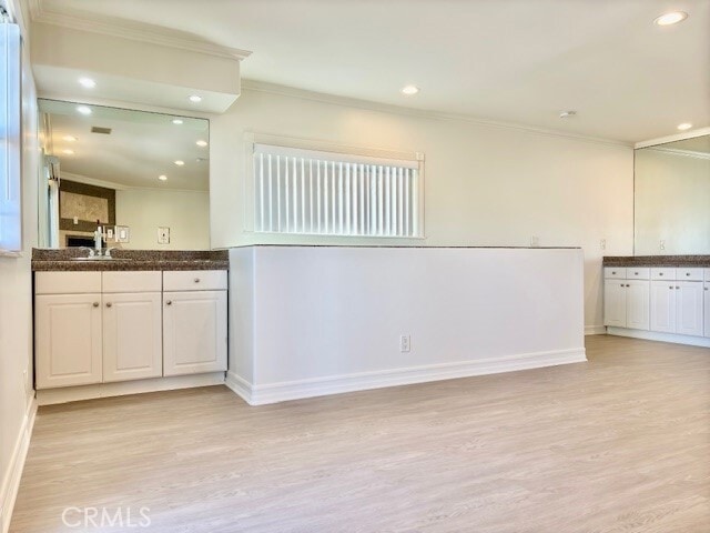 Building Photo - 5011 River Ave