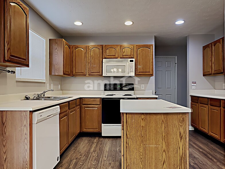 Building Photo - 1276 Ivory Ct
