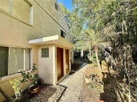 Building Photo - 630 Pavare Ct