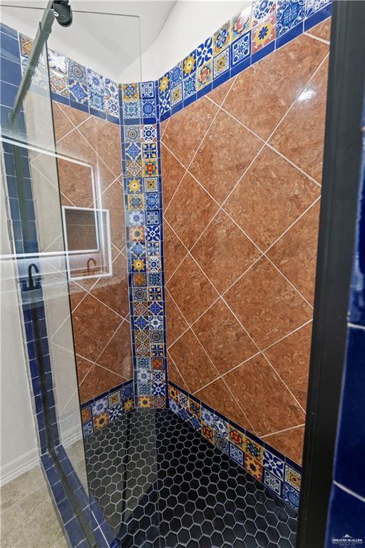 Building Photo - 9 Karen Dr