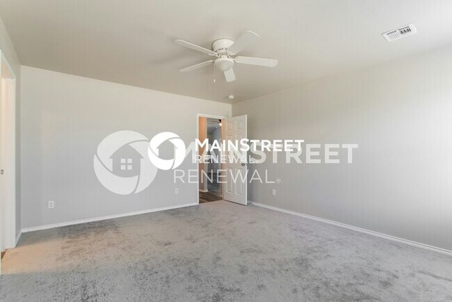Building Photo - 4 Bedroom Pet-Friendly Home in Mustang, OK with Main Street Renewal