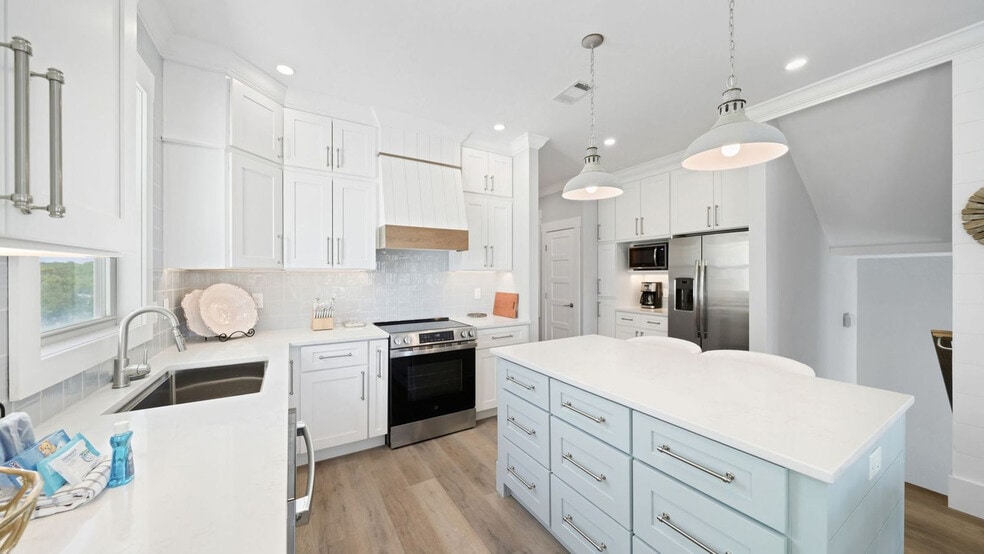 Building Photo - 25 Seabreeze Trail