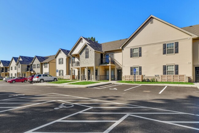 Building Photo - 1605-105 Gilmore Park Ave