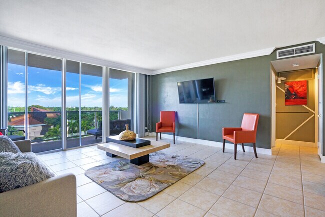 Building Photo - 2800 N Flagler Dr