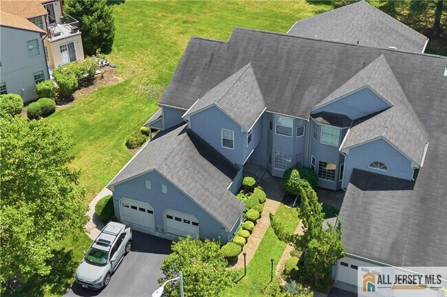 Building Photo - 138 Concordia Cir
