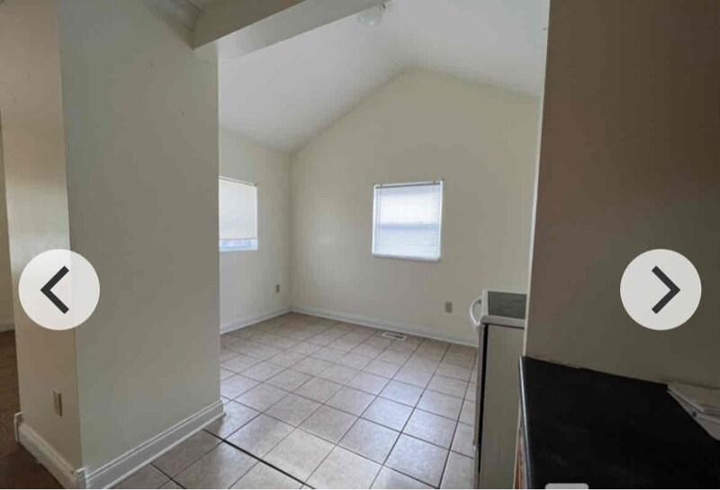 Building Photo - 92 W Mildred Ave