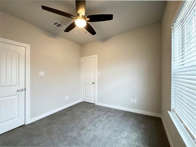 Building Photo - 557 S Utah Dr