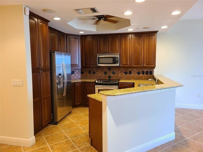 Building Photo - 6360 Water Crest Way