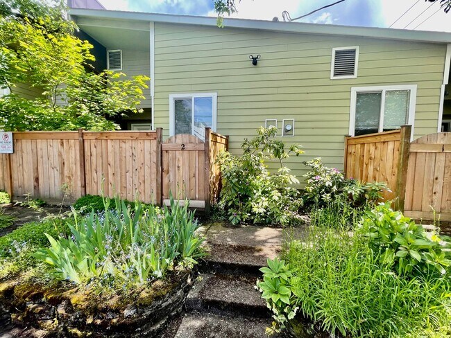 Building Photo - Ground Floor- St. John's One Bedroom One B...