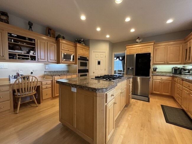 Building Photo - Executive-Style Northwest Heights Home with Forest Views and Refined Architectural Details