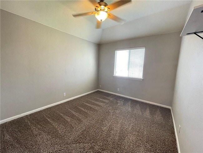 Building Photo - 110 Cotton Creek Way