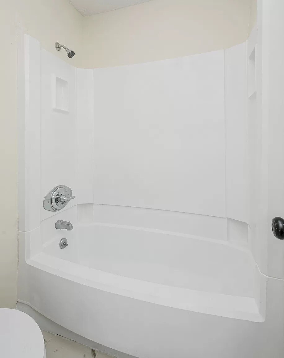 Building Photo - 2926 Arrowhead Dr