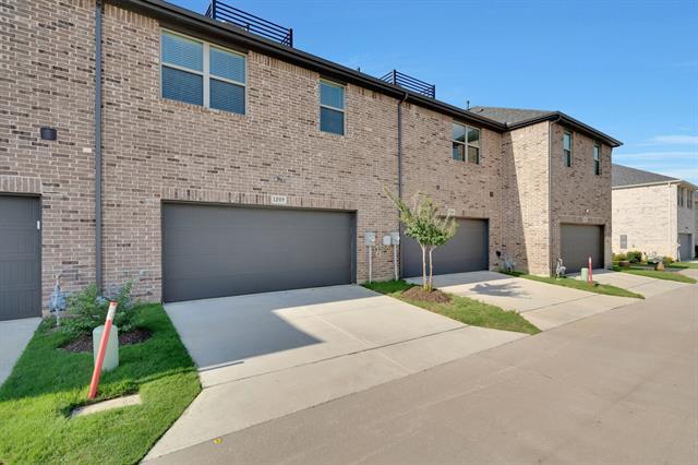 Building Photo - 1209 Casselberry Dr