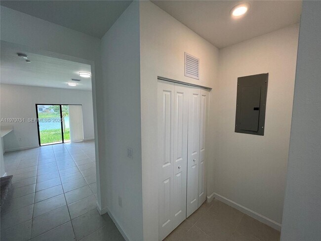 Building Photo - 9960 SW 228th Terrace