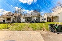 Building Photo - 903 N Macedonia Ave