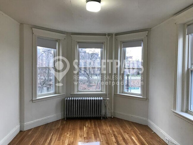Building Photo - 1 bedroom in Boston MA 02215
