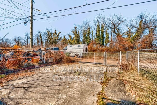 Building Photo - 2708 Federal St