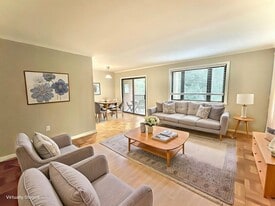 Building Photo - 4114 Davis Pl NW