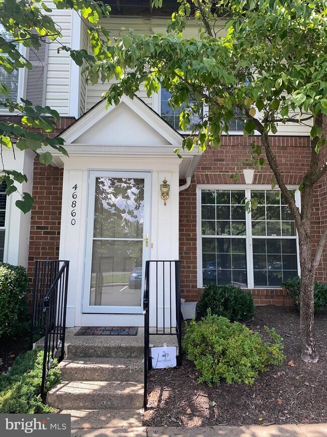 Building Photo - 46860 Clarion Terrace