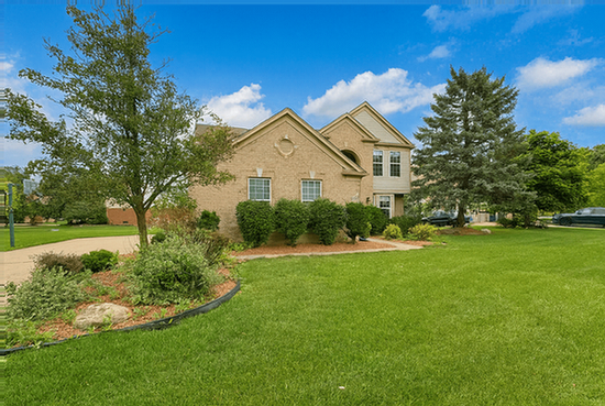 Building Photo - 3075 Greenwich Ct