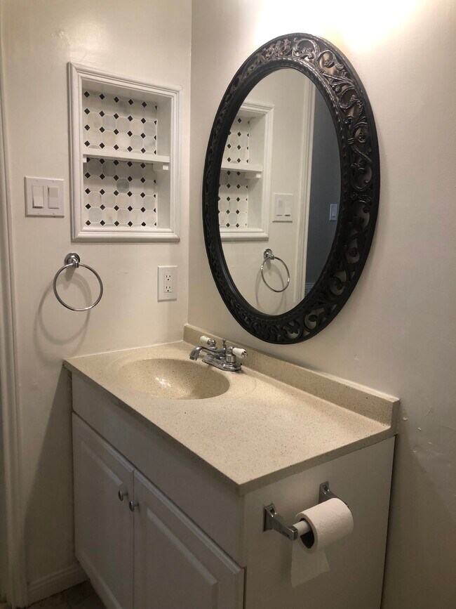 Building Photo - 10815 Swan Glen Dr