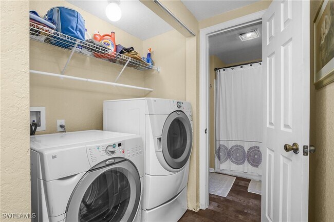 Building Photo - 23500 Walden Center Dr