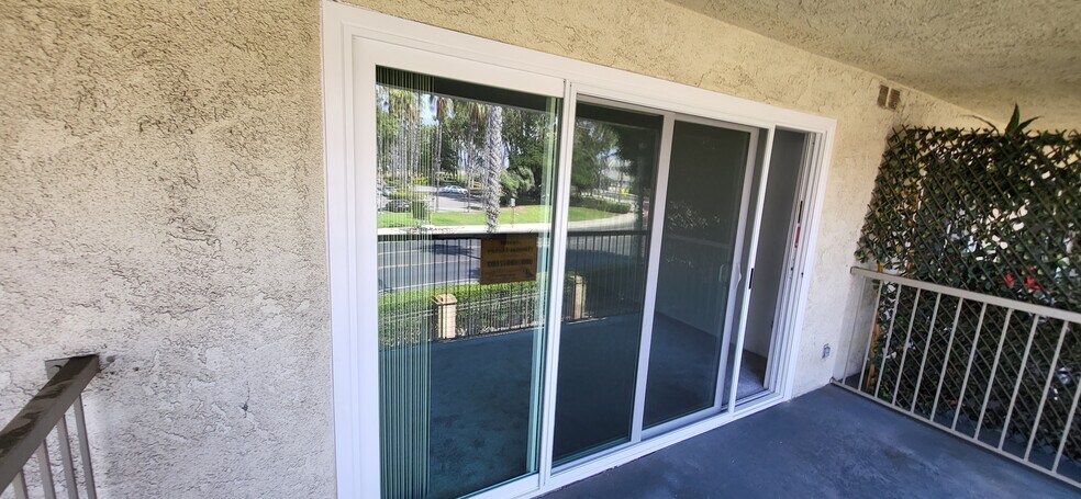 Building Photo - 562 Ebbtide Cir