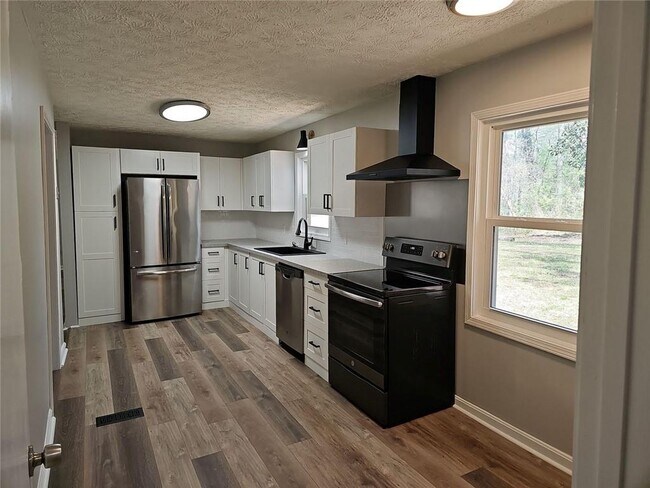 Building Photo - 2392 Shire Ct