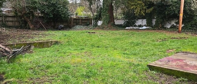 Building Photo - 1012 NW 34th St