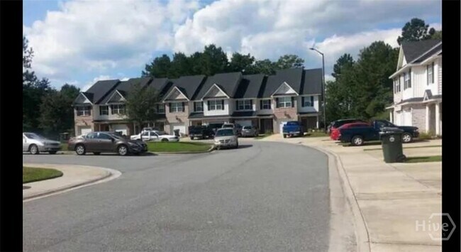 Building Photo - 43 Weslyn Park Dr