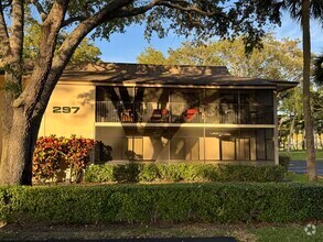Building Photo - 297 Deer Creek Blvd