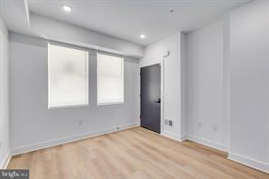 Building Photo - 1223 W Lehigh Ave