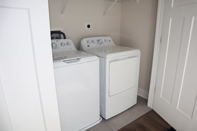 Building Photo - 38893 Verandah Bay Drive