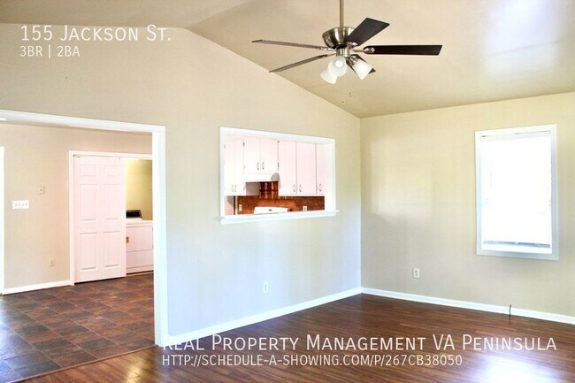 Building Photo - 3 Bedroom, 1.5 bath home for Rent in Walla...