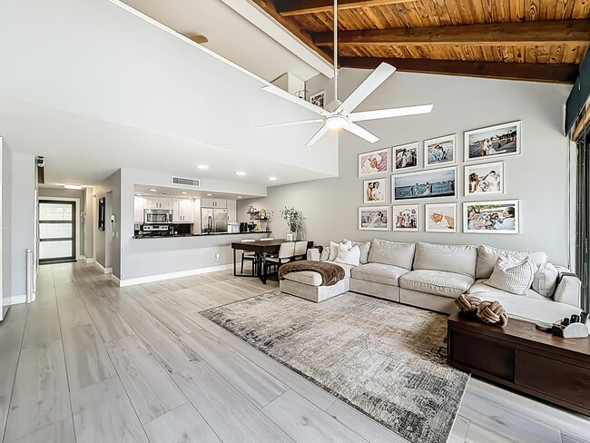 Building Photo - 11313 NW 15th St