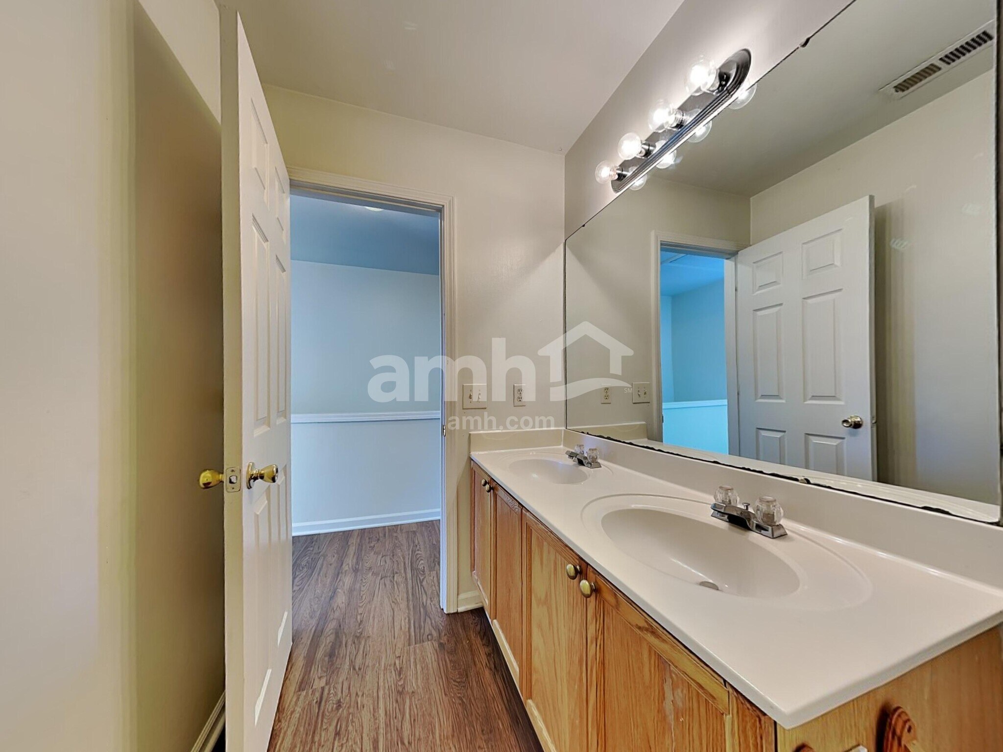 Building Photo - 1517 Braveheart Ln