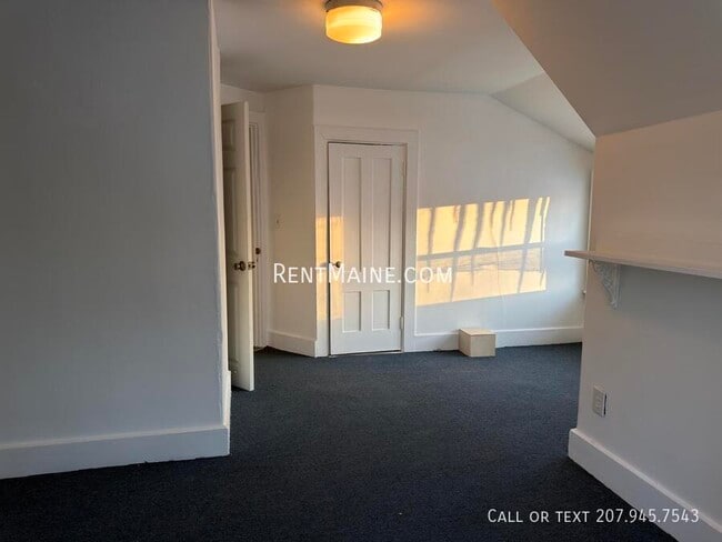 Building Photo - 36 Third St Apt.