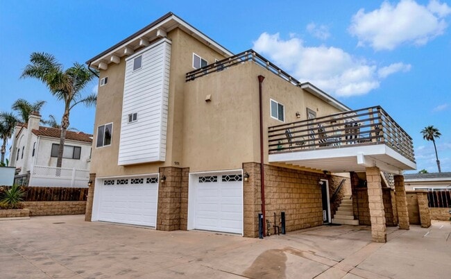 Building Photo - Furnished Stunning 3bd/ 3ba Ocean Beach de...