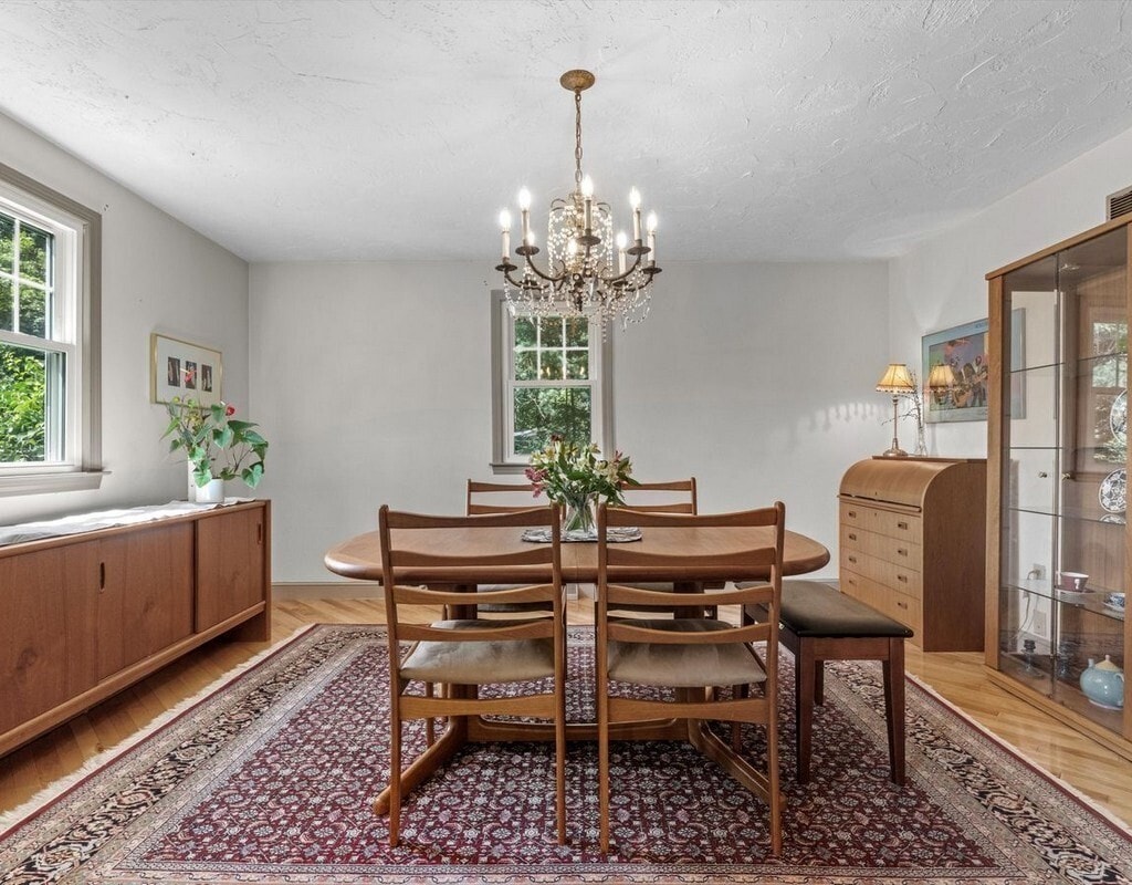 Building Photo - 9 Pleasantview Ter