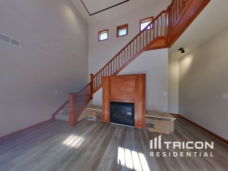 Building Photo - 318 Brophy Ct