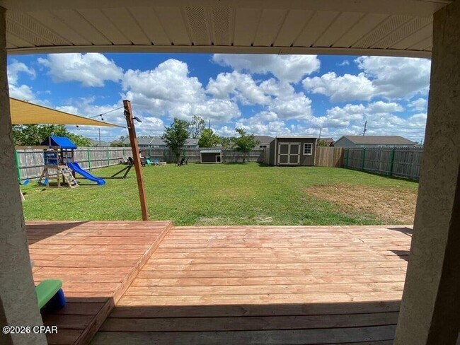 Building Photo - 5413 Nicole Blvd